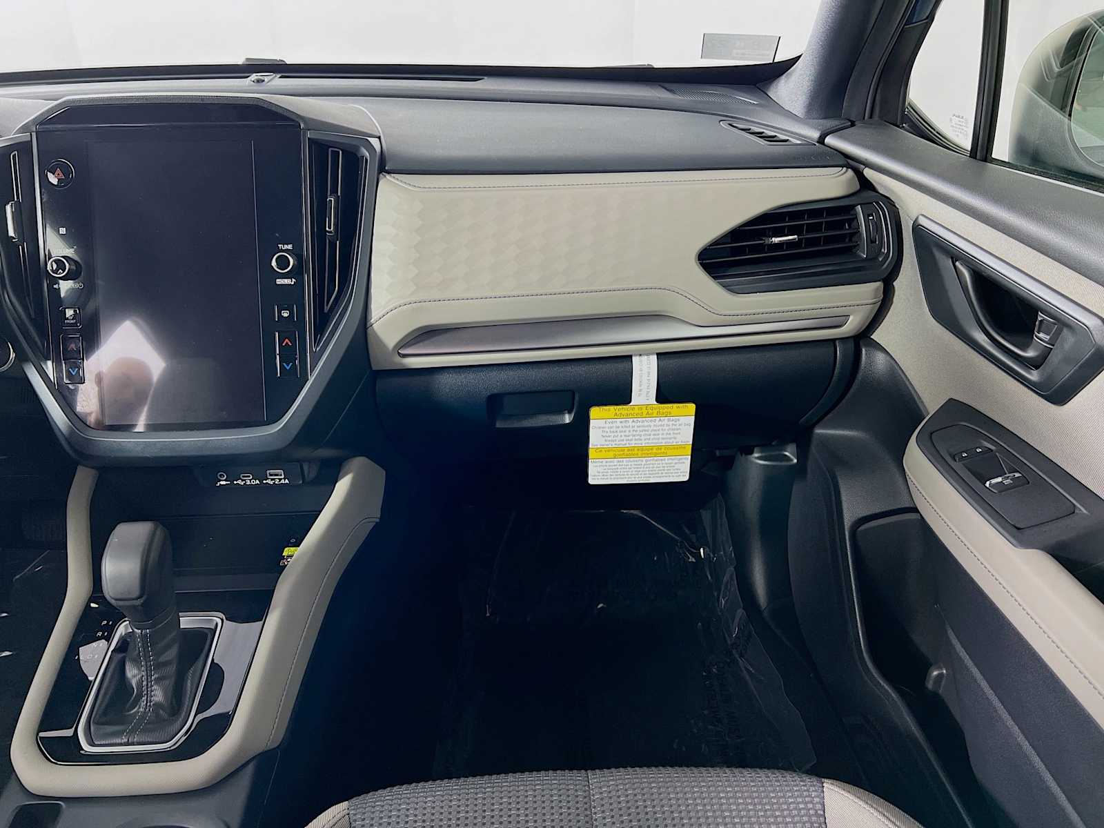 2025 Subaru Forester Premium Base photo 21