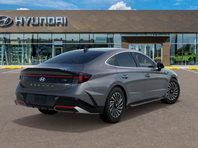 2025 Hyundai Sonata Hybrid SEL photo 4