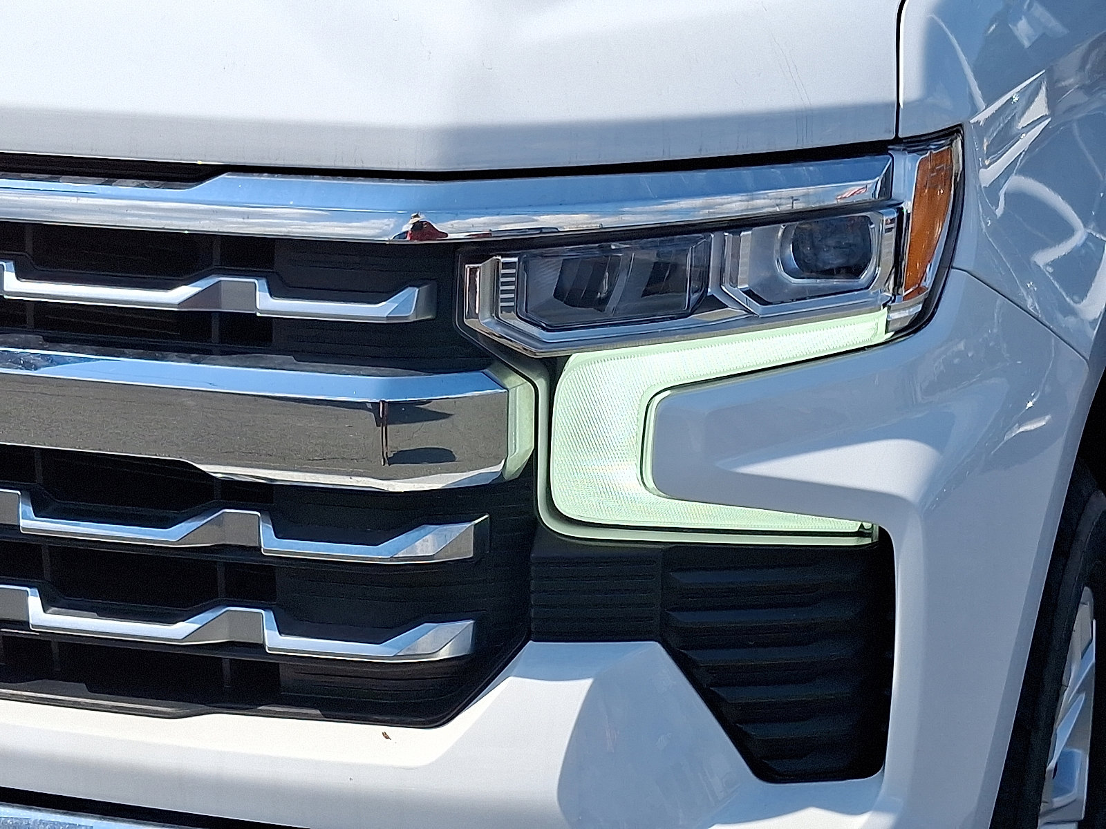 2022 Chevrolet Silverado 1500 LTZ photo 9