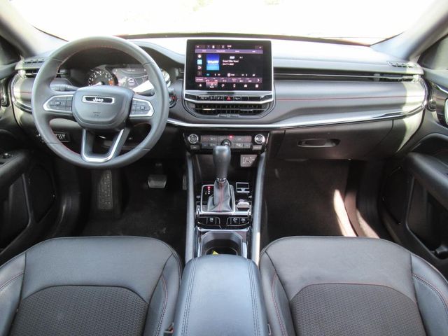 2023 Jeep Compass Trailhawk photo 8