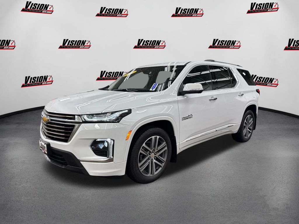 2024 Chevrolet Traverse Limited High Country's photo