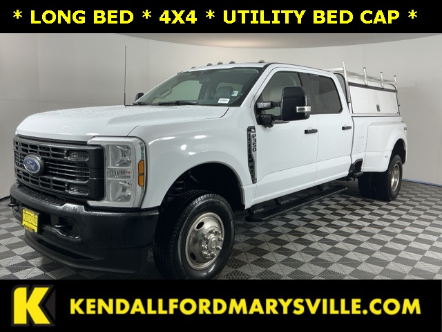2024 Ford F-350 Super Duty XL's photo