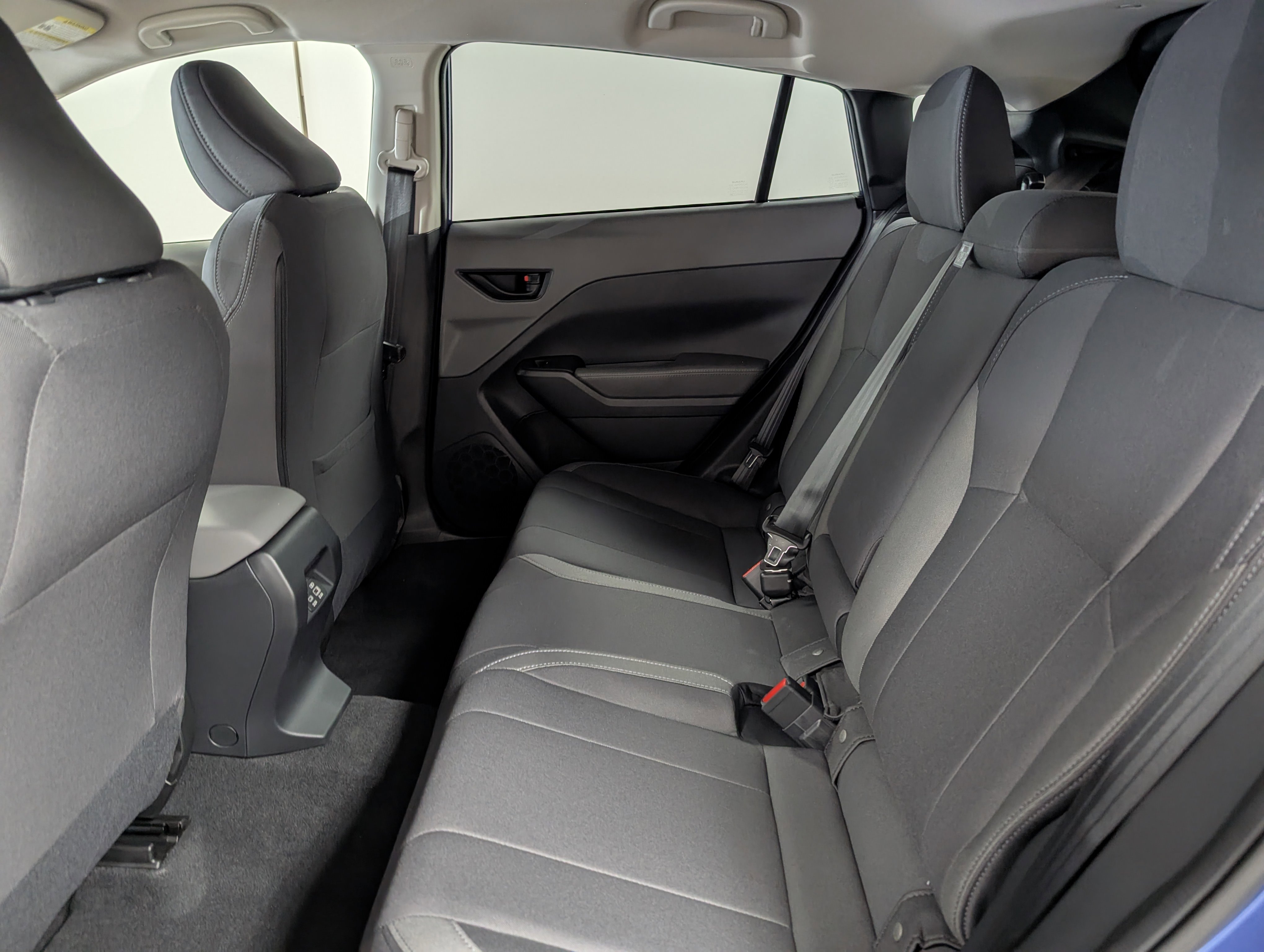 2025 Subaru Crosstrek Premium photo 2