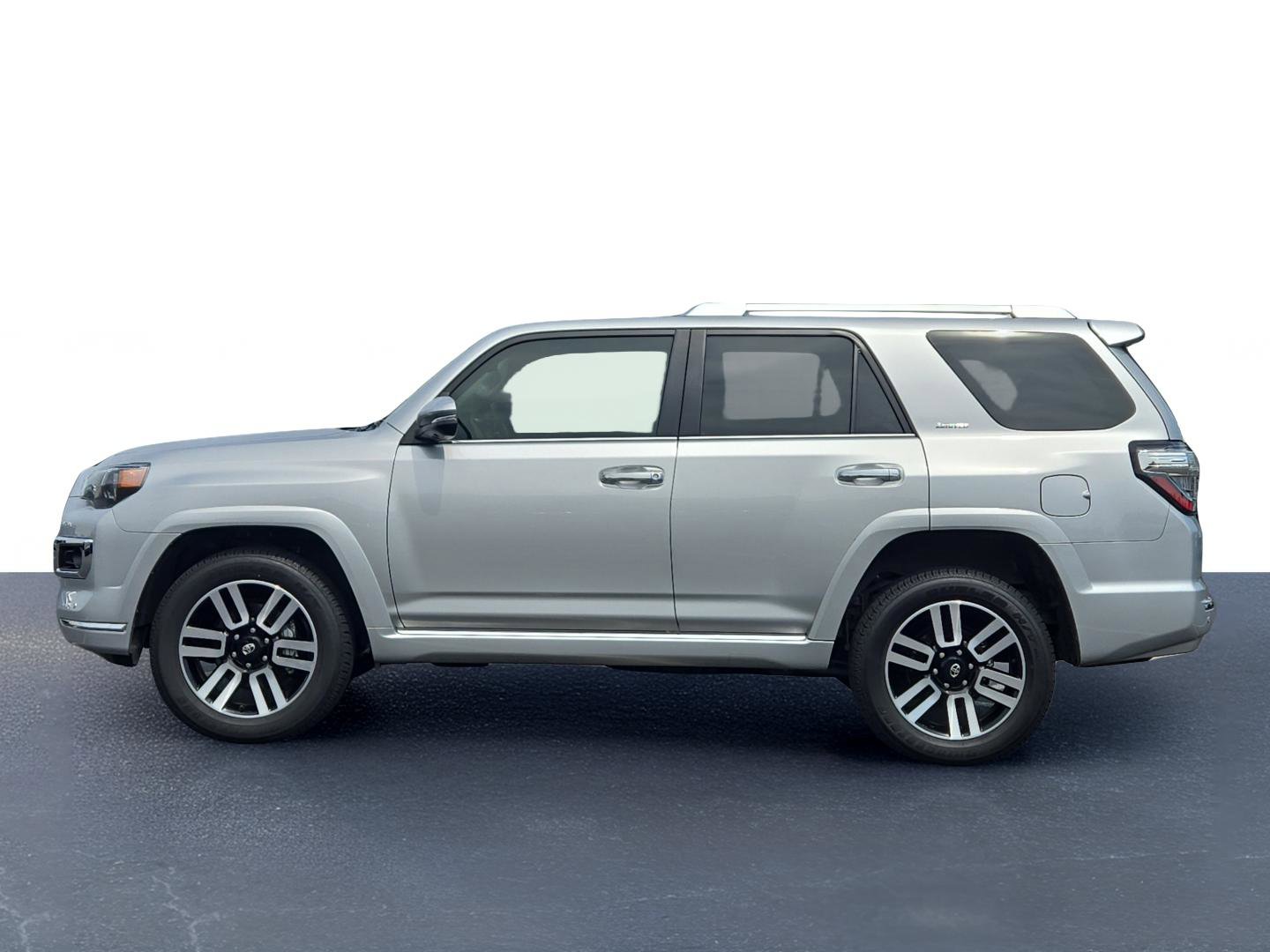 2024 Toyota 4Runner Limited photo 8