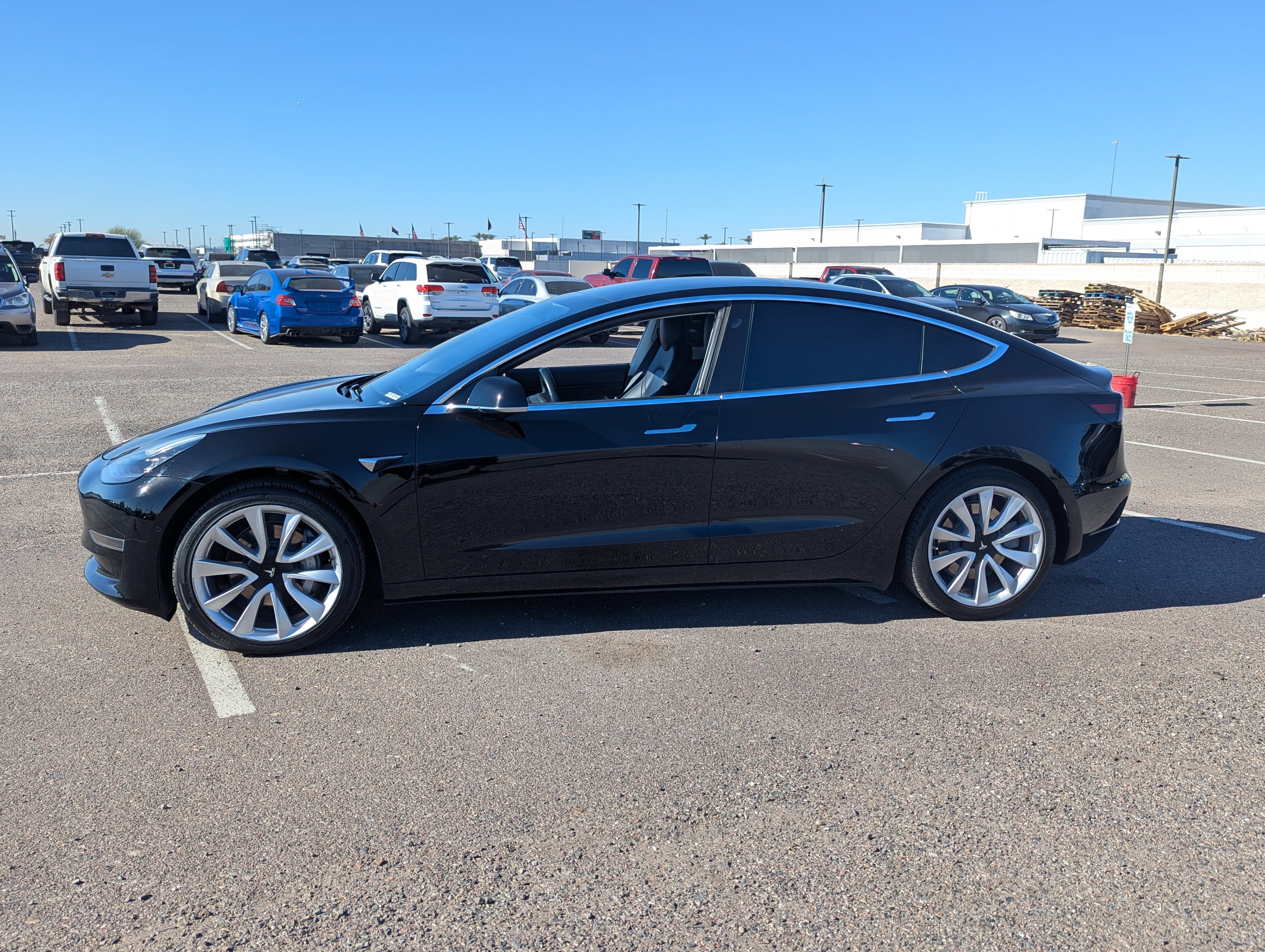 Used 2019 Tesla Model 3 Mid Range with VIN 5YJ3E1EA8KF397452 for sale in Avondale, AZ