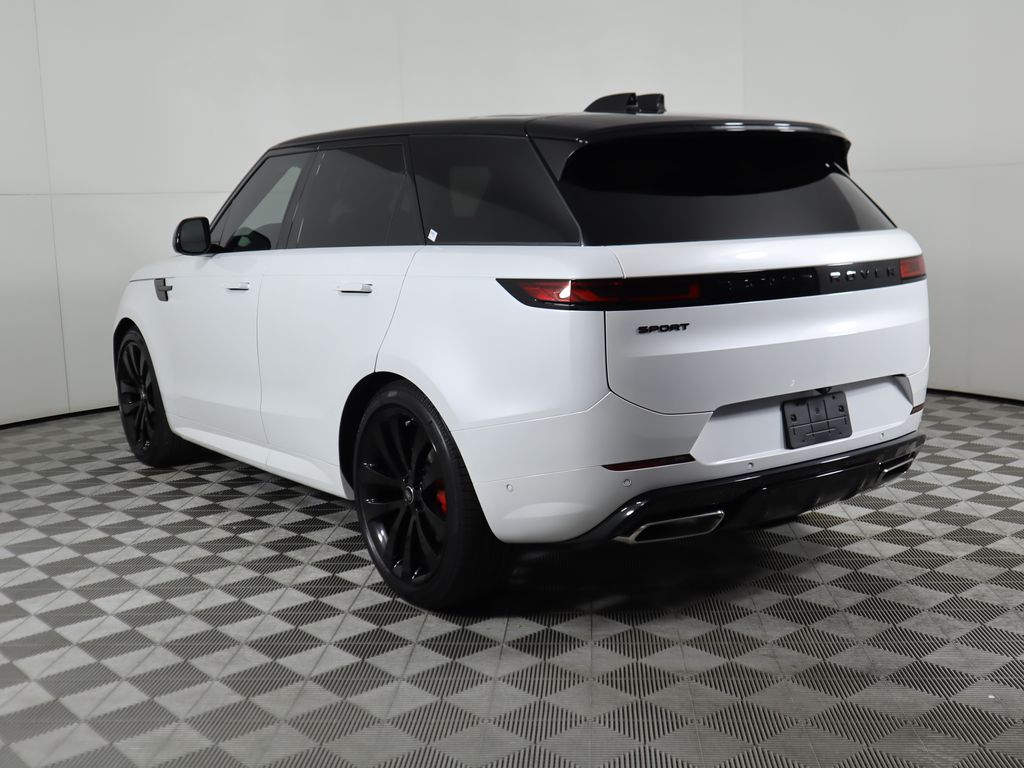 2025 Land Rover Range Rover Sport SE photo 7