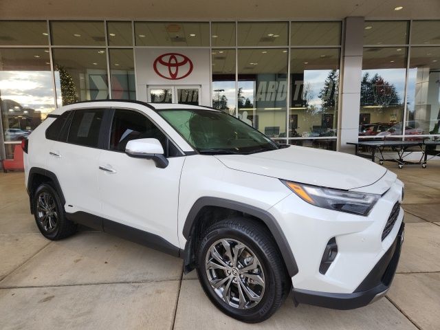 2023 Toyota RAV4 Limited's photo