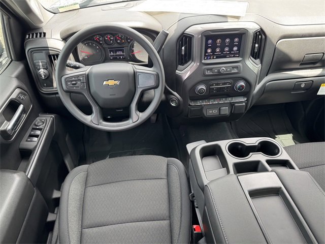 2025 Chevrolet Silverado 1500 Custom photo 14