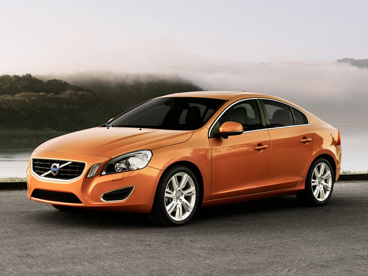 2013 Volvo S60 T5's photo