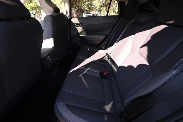 2025 Subaru Crosstrek Premium photo 2