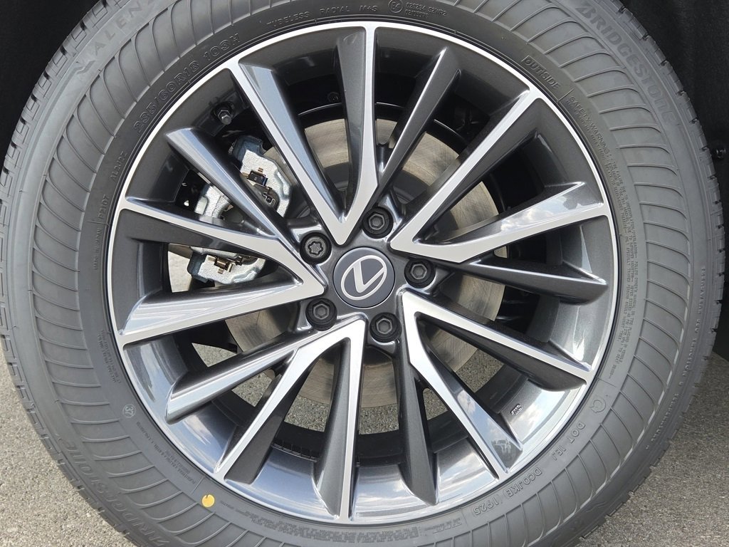 2026 Lexus NX 350 photo 24