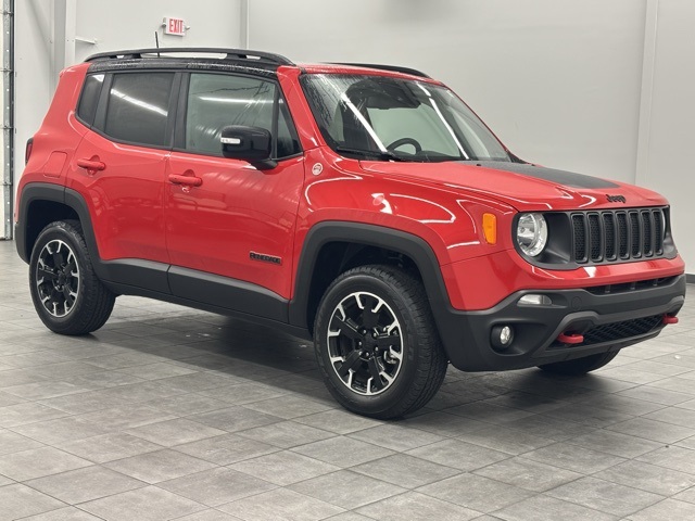 2023 Jeep Renegade Trailhawk's photo