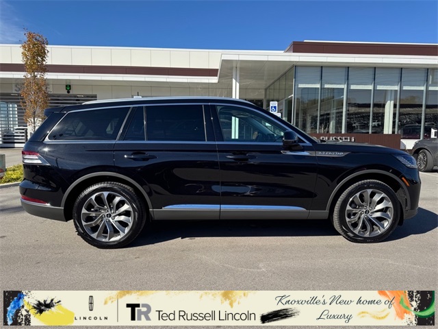 2025 Lincoln Aviator Reserve photo 3