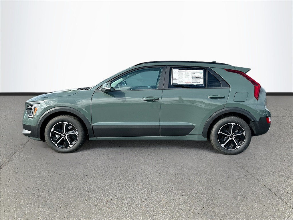 2025 Kia Niro EX photo 3