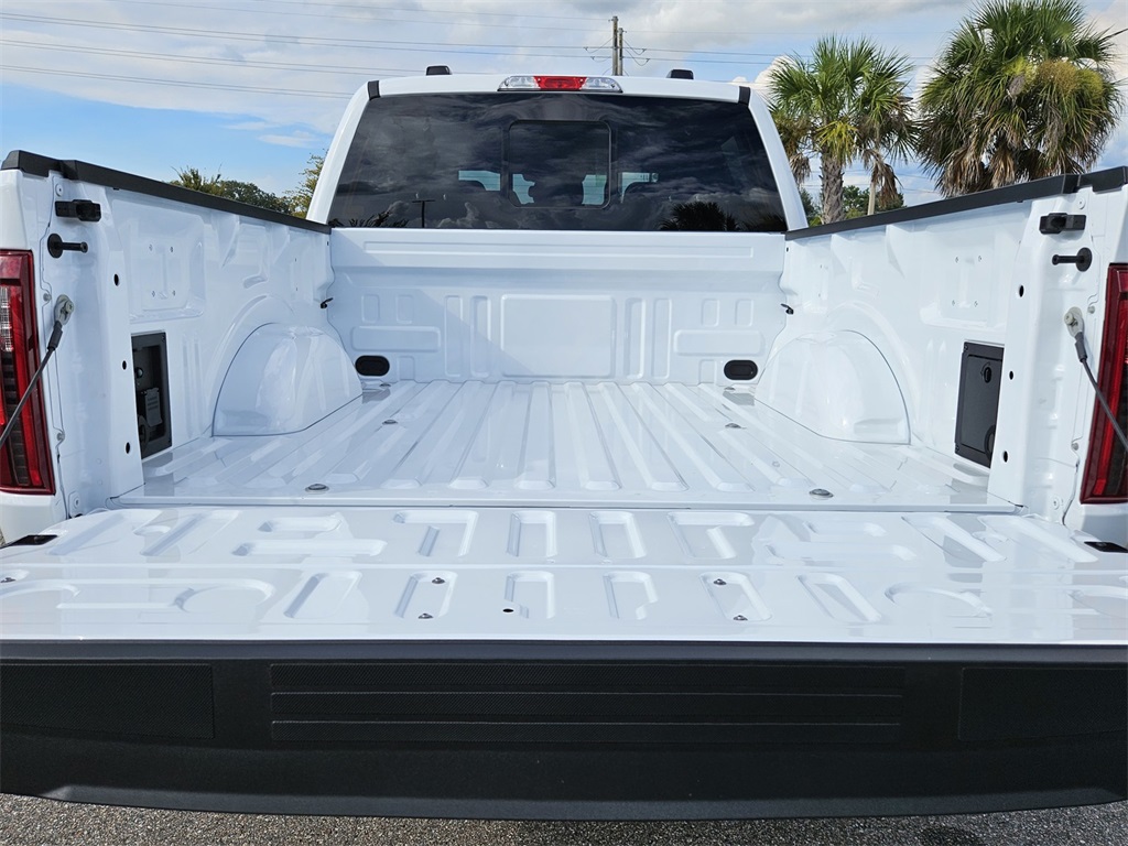 2025 Ford F-150 XLT photo 26