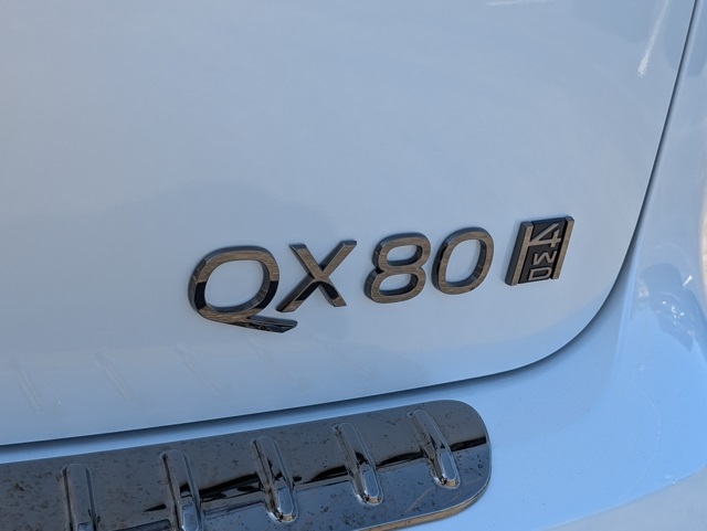 2026 Infiniti QX80 photo 31