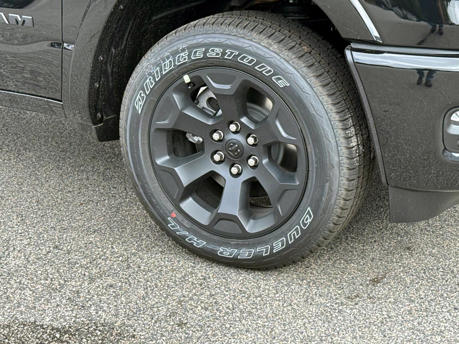 2025 Ram 1500 Big Horn photo 25