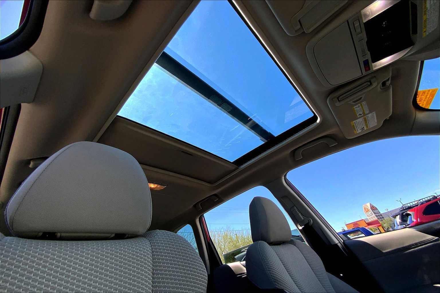 2020 Subaru Forester Premium photo 12