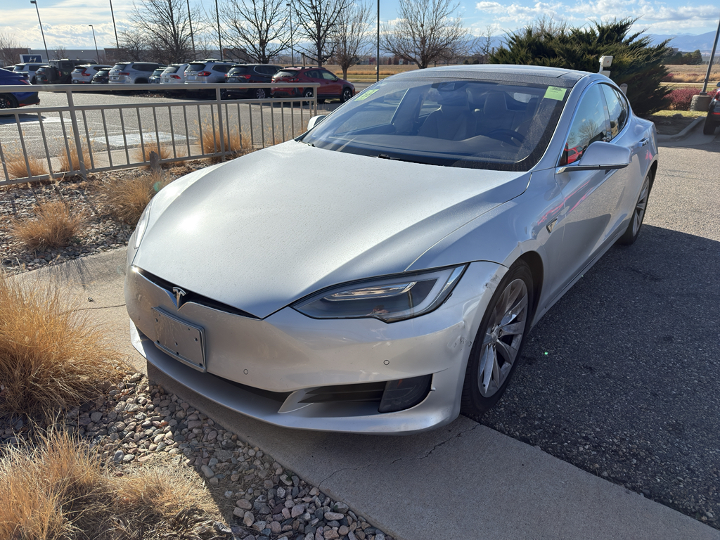 2016 Tesla Model S 90D's photo