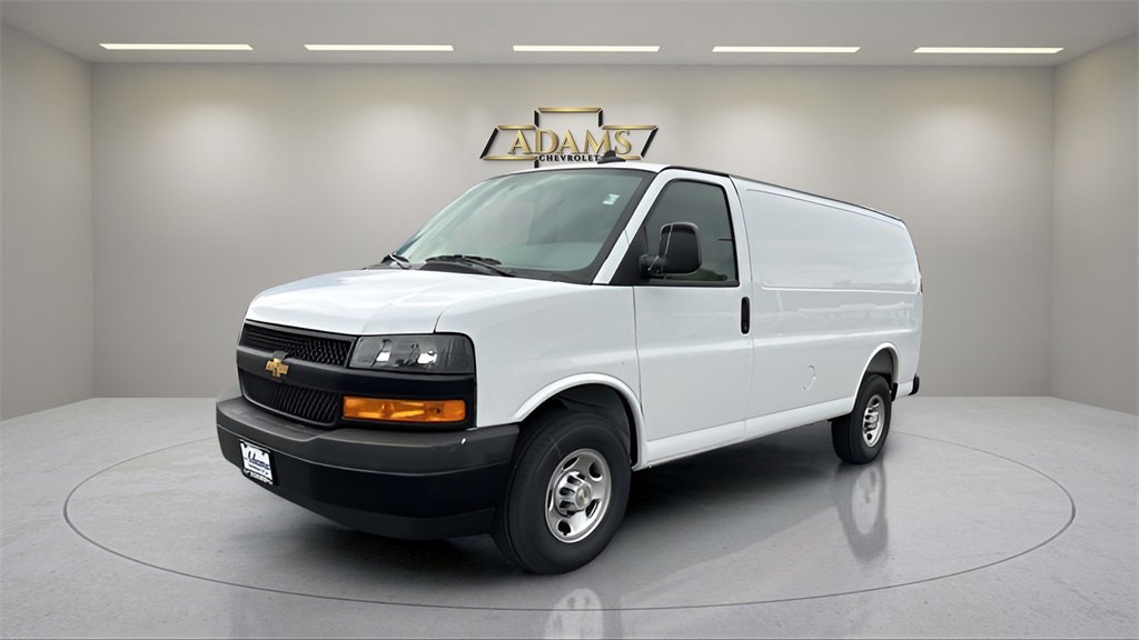 2025 Chevrolet Express Cargo Work Van's photo
