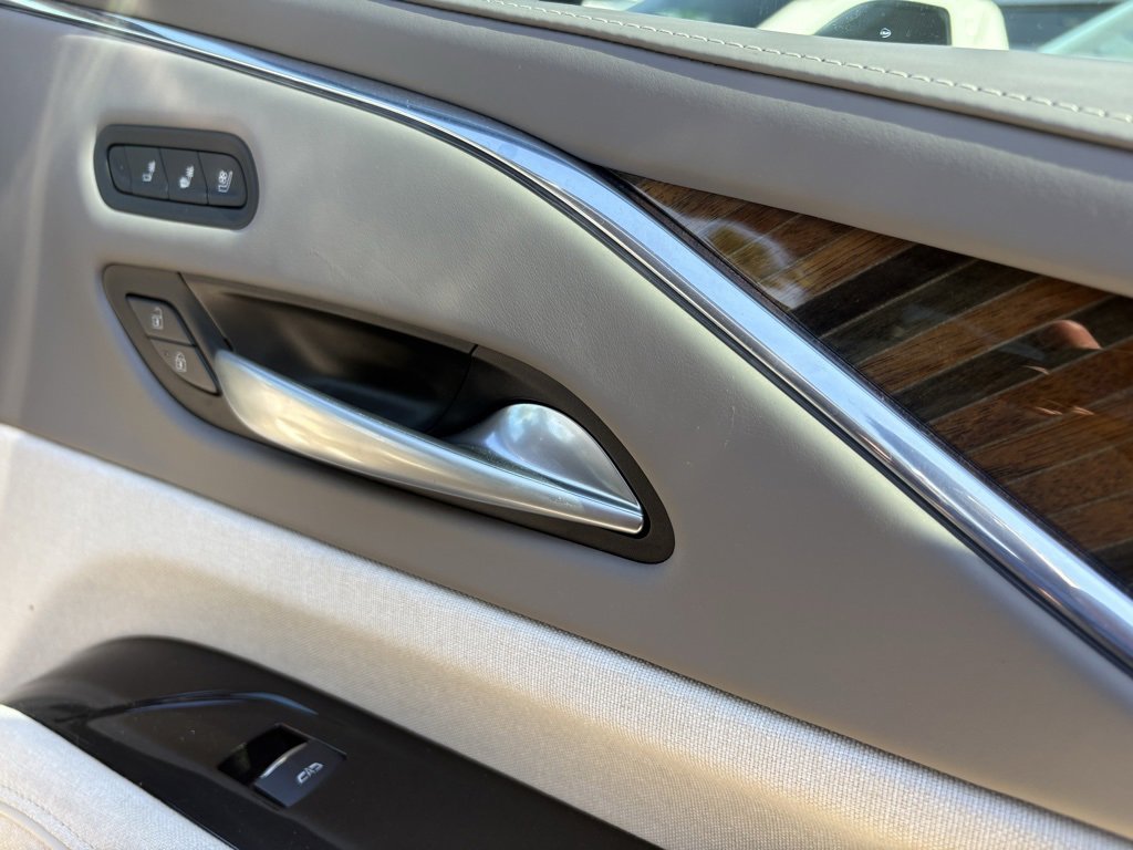 2024 Cadillac Escalade ESV Premium Luxury Platinum photo 16