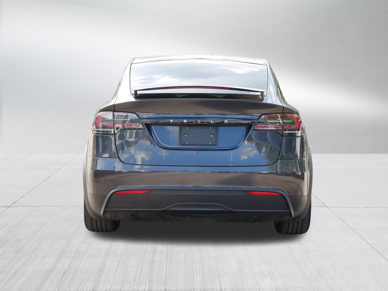 2024 Tesla Model X Long Range photo 5