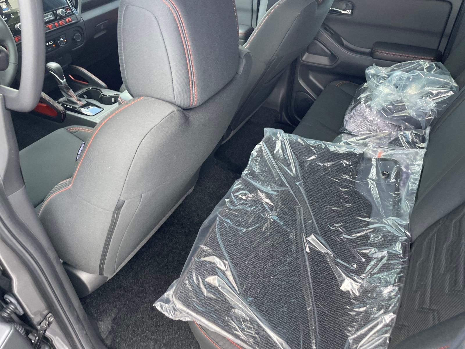 2025 Nissan Frontier PRO-4X photo 16
