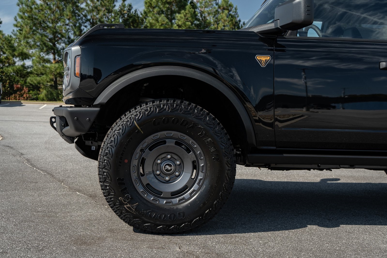 2025 Ford Bronco Badlands photo 4