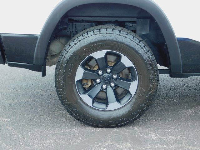 2019 Ram 1500 Rebel photo 9