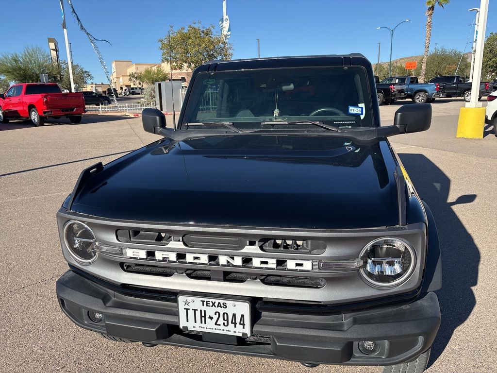 2024 Ford Bronco Big Bend photo 2