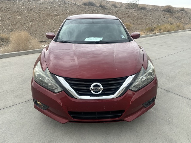 Used 2018 Nissan Altima SR with VIN 1N4AL3AP3JC268782 for sale in Lake Havasu City, AZ