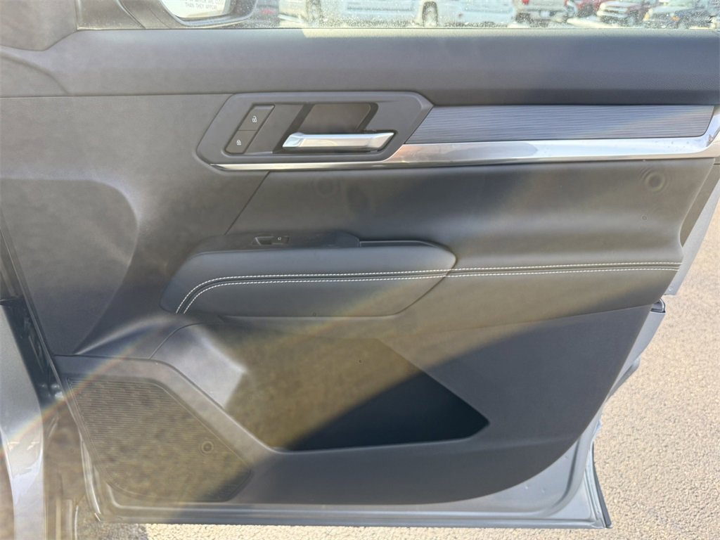 2026 GMC TERRAIN - Image 33