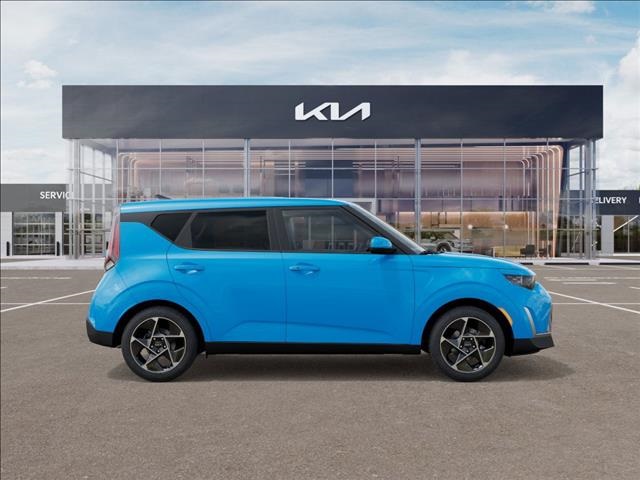 2025 Kia Soul EX photo 6