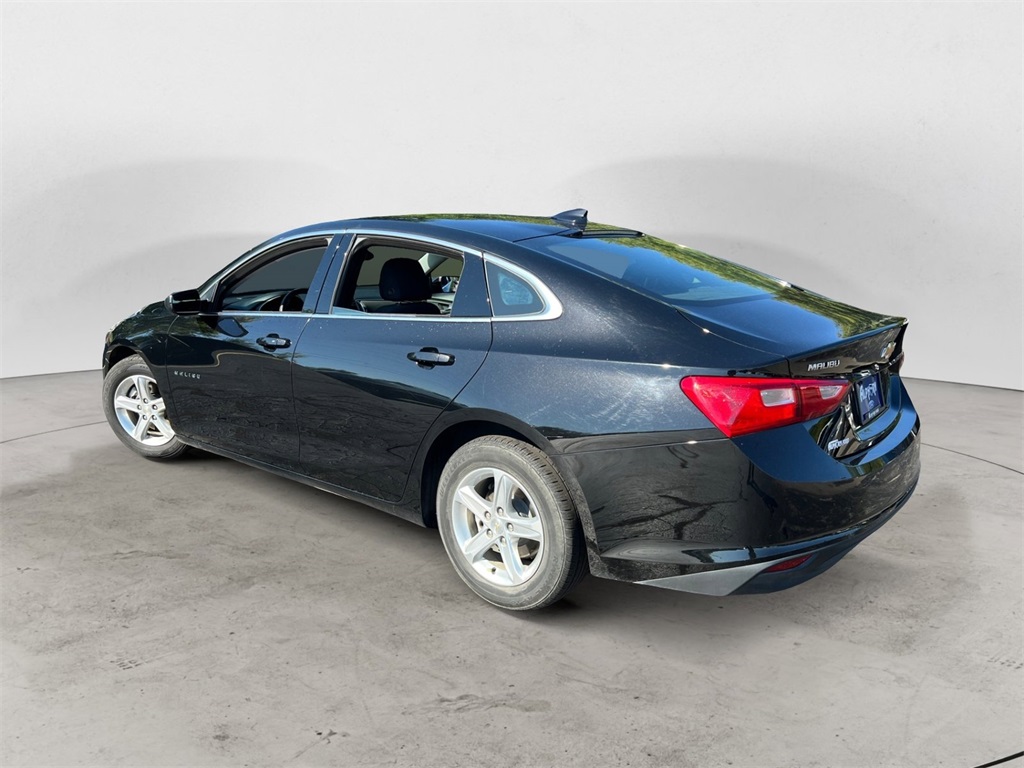 2023 Chevrolet Malibu 1LT photo 3