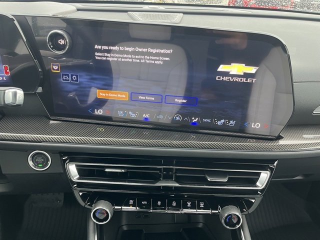 2026 Chevrolet Traverse High Country photo 14