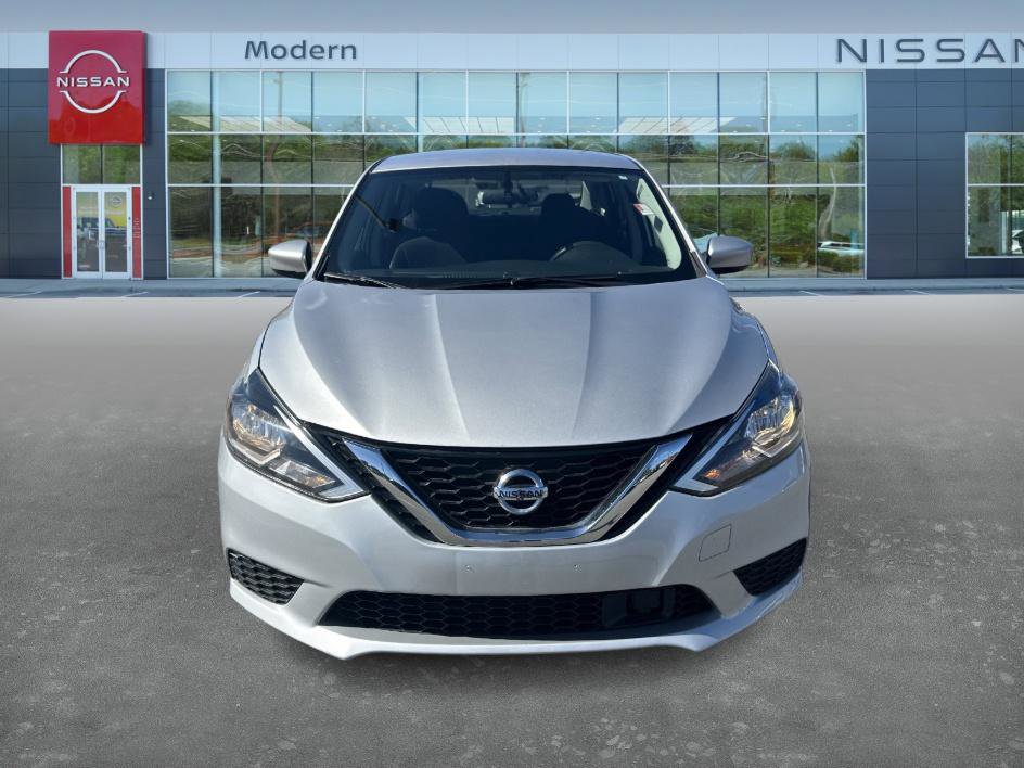 2019 Nissan Sentra S photo 2