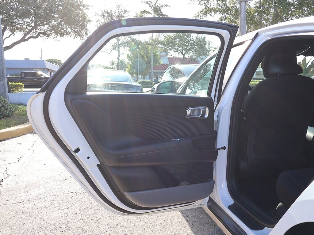 2023 Hyundai Ioniq 6 SE Standard Range photo 25