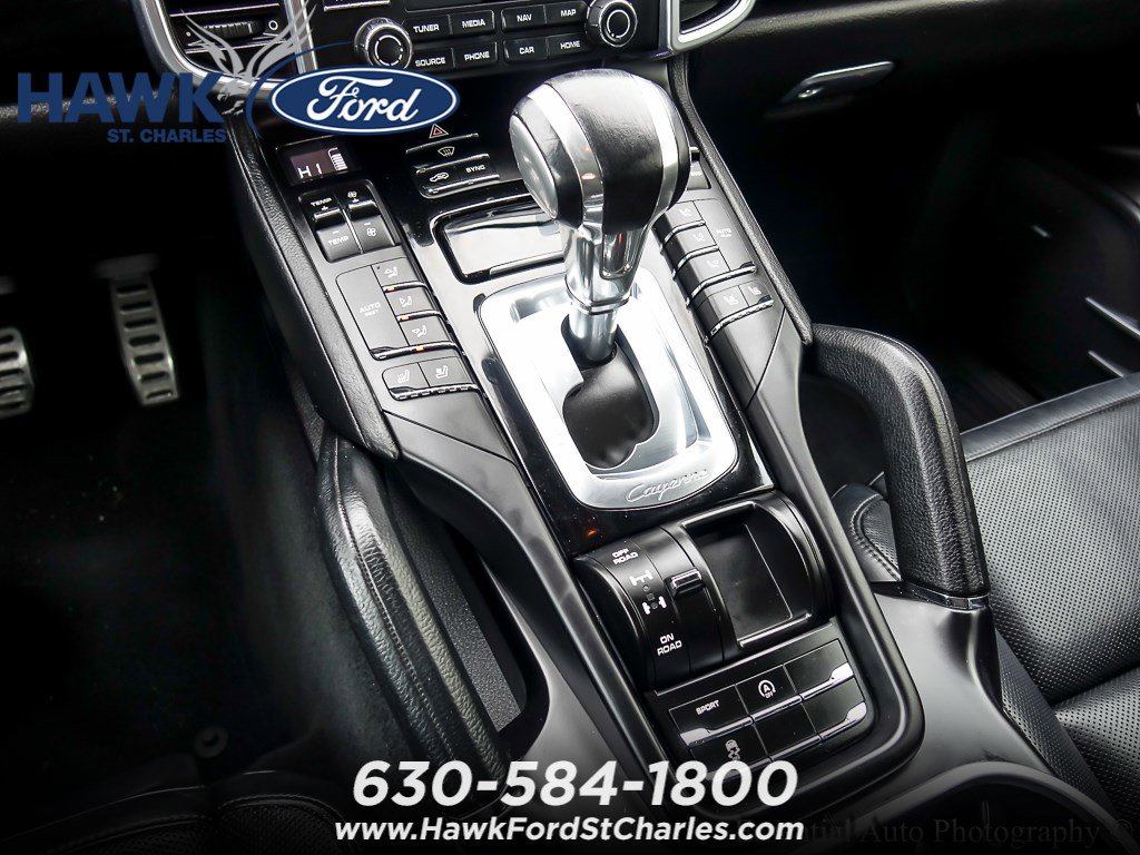 2017 PORSCHE CAYENNE - Image 17