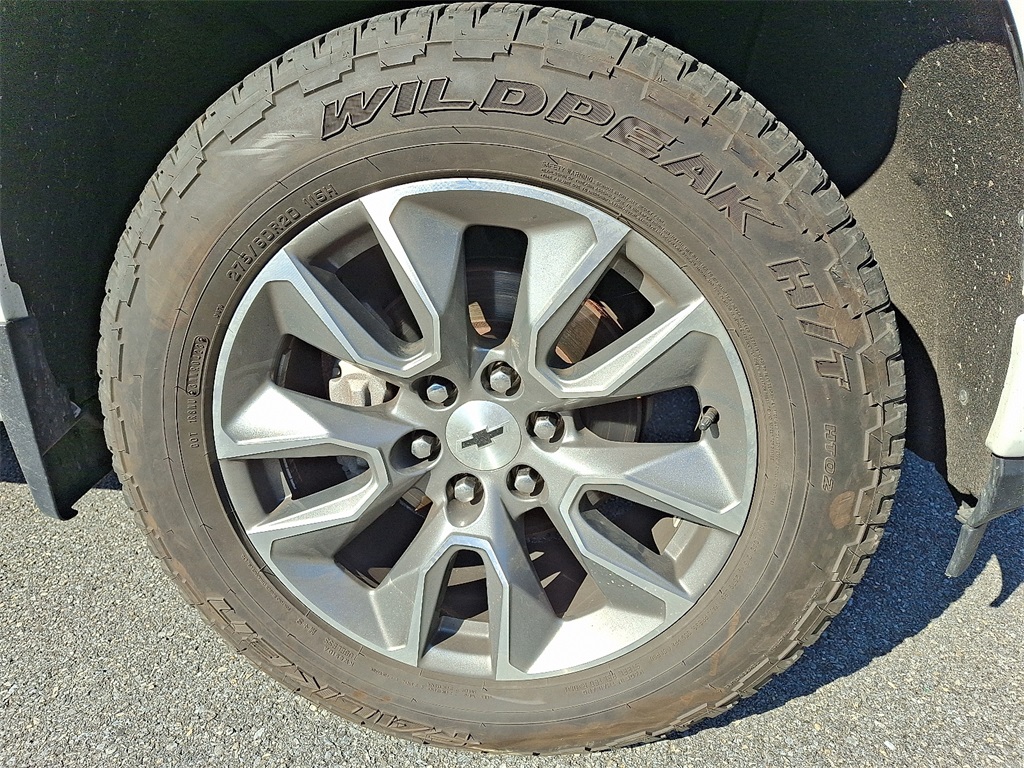 2019 Chevrolet Silverado 1500 RST photo 8