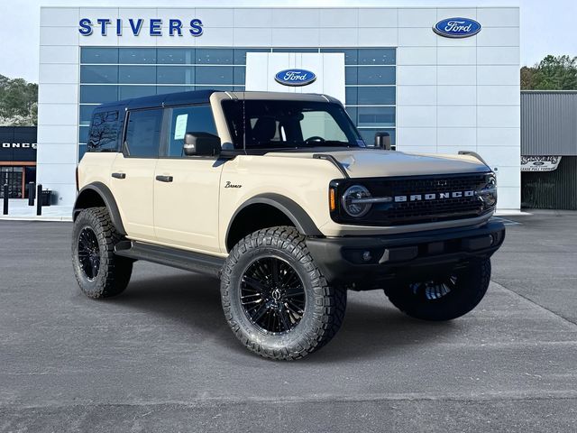 2025 Ford Bronco 4-Door Outer Banks's photo