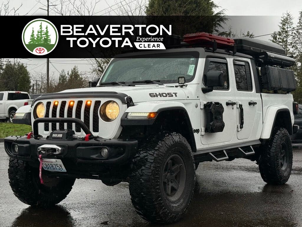 2020 Jeep Gladiator Sport S's photo