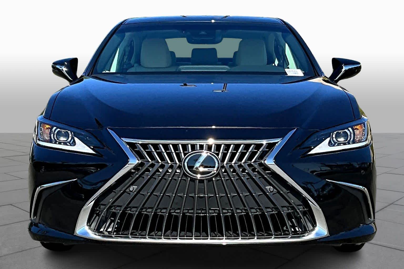 2025 Lexus ES 350 photo 3