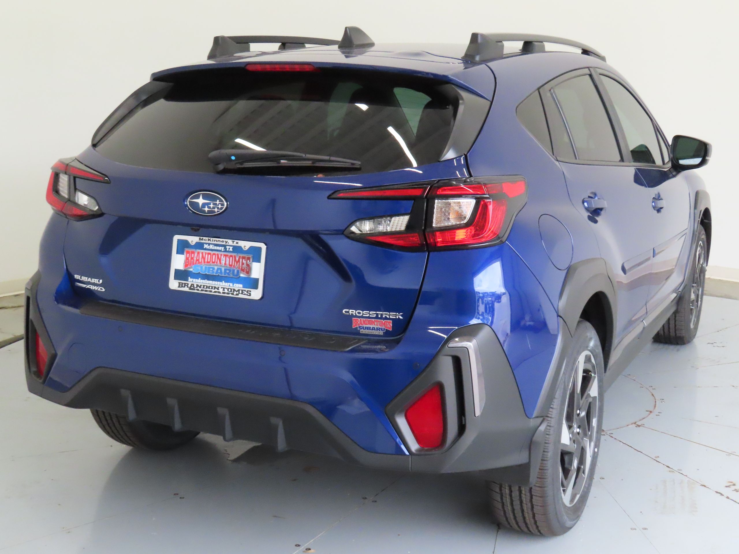 2025 Subaru Crosstrek Limited photo 3