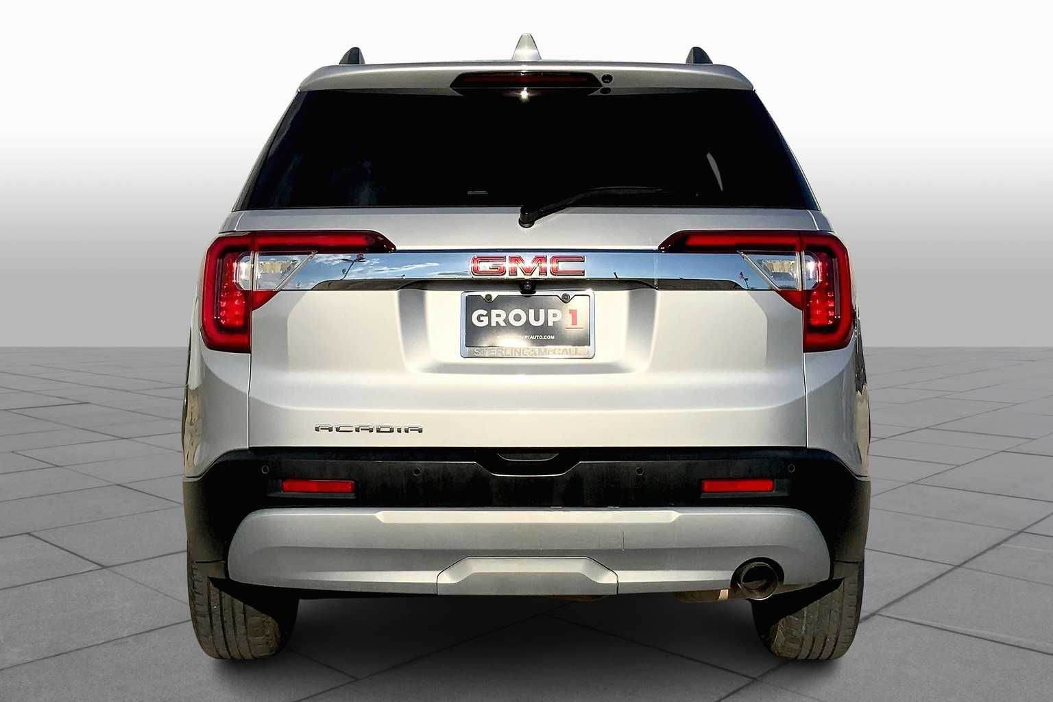 2020 Gmc Acadia SLE photo 2