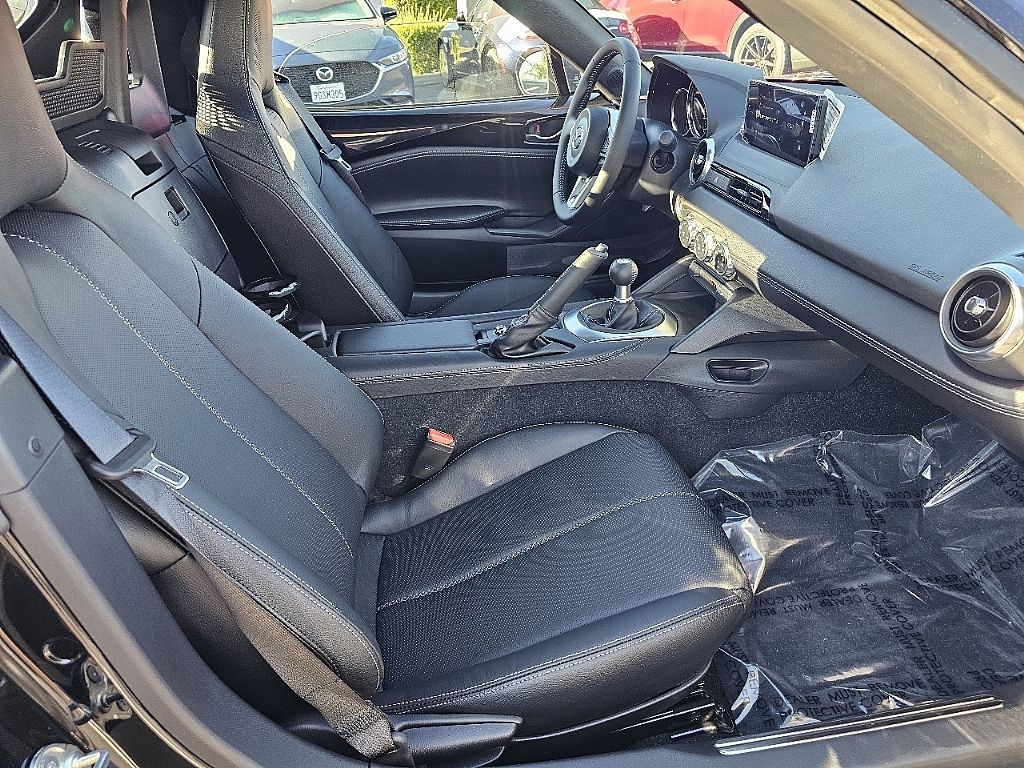2025 Mazda MX-5 Miata Miata Grand Touring photo 13