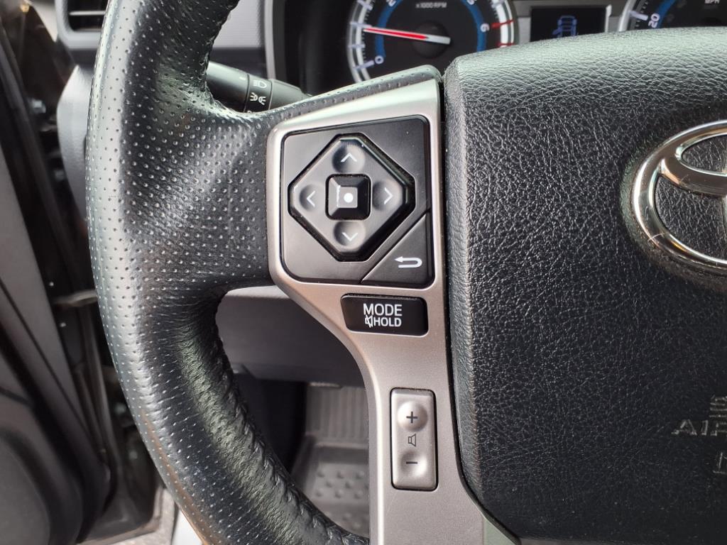 2019 Toyota 4Runner SR5 Premium photo 20