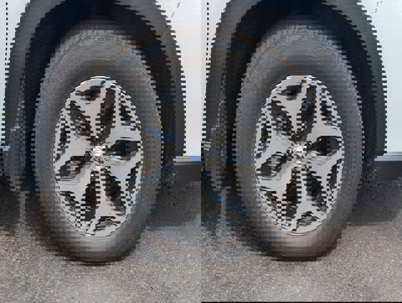 2022 Subaru Forester Premium photo 9