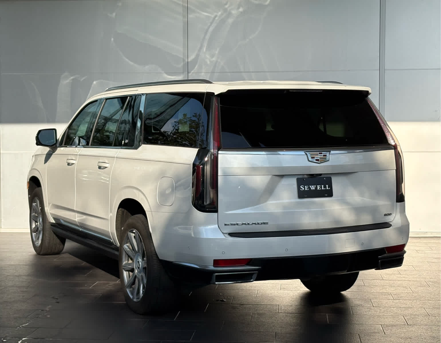 2021 Cadillac Escalade ESV Premium Luxury Platinum photo 6