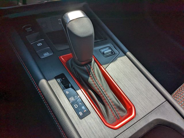 2025 Nissan Kicks SR photo 22