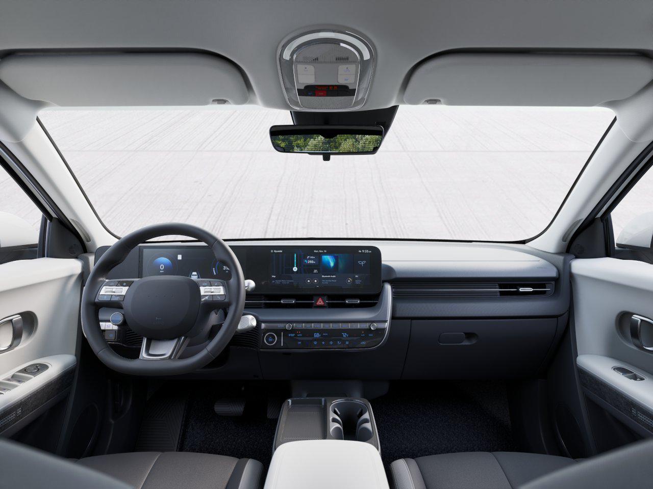 2025 Hyundai Ioniq 5 SE photo 10